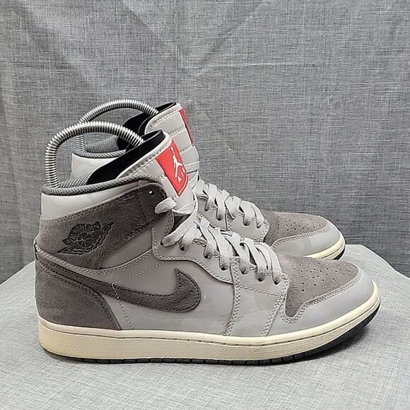 Nike Men's Air Jordan 1 Retro Camo High Sneakers AA3993-027  Gray 2017 OG SZ 9.5 - Picture 5 of 12